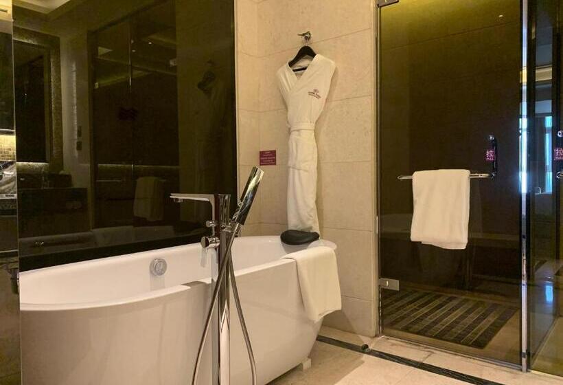 اتاق استاندارد, Crowne Plaza Tianjin Jinnan, An Ihg
