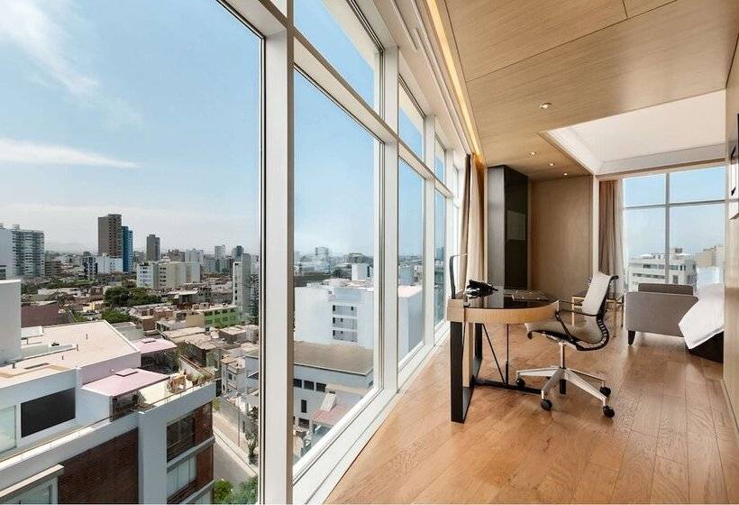 سوییت جونیور, Hilton Lima Miraflores