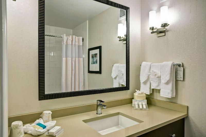 اتاق استاندارد با تخت بزرگ, Hilton Lima Miraflores