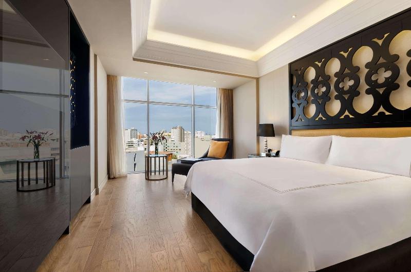 اتاق اجرایی با تخت بزرگ, Hilton Lima Miraflores