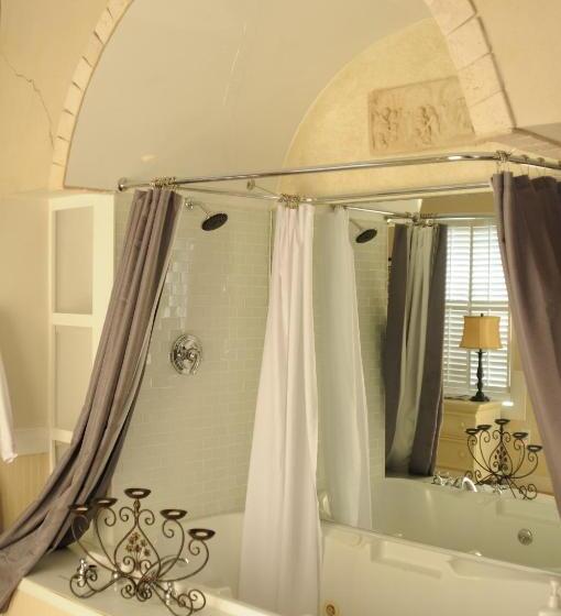 Люкс, Acorn Hill Lodge And Spa