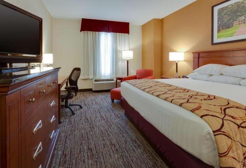带大床的豪华间, Drury Inn & Suites Baton Rouge