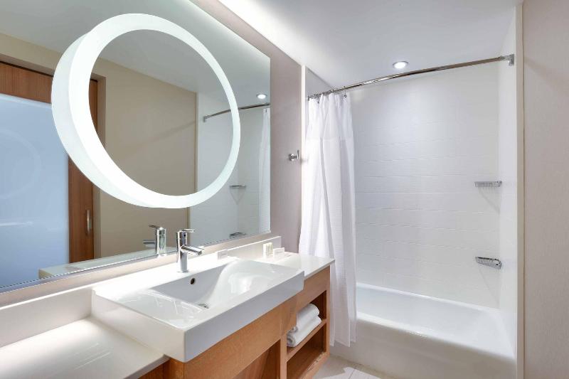 Люкс Кровать Кинг, Springhill Suites By Marriott Salt Lake City Draper