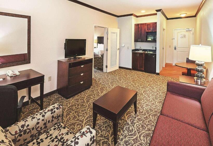 Люкс Кровать Кинг, La Quinta Inn & Suites By Wyndham Ft Worth Burleson