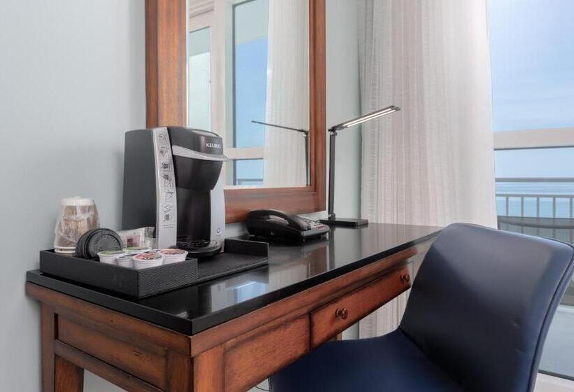 Стандартный Номер Кровать Кинг, The Pensacola Beach Resort