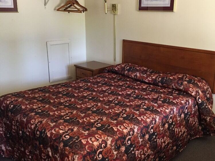 Номер Стандарт, Elmwood Motor Lodge