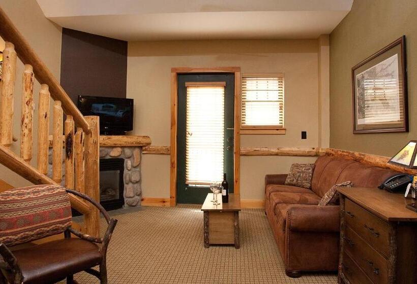 Номер Стандарт, Hope Lake Lodge & Indoor Waterpark