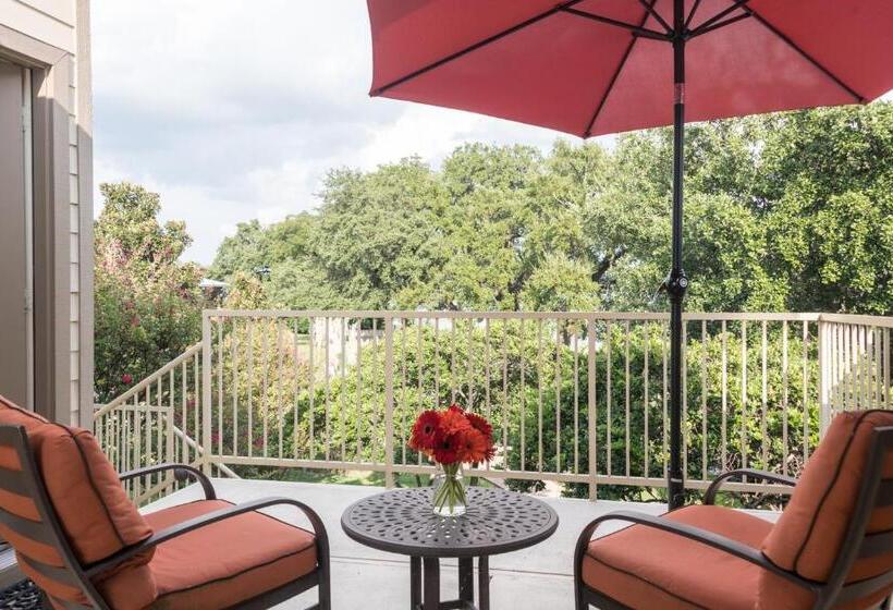 Suite with lake view, Inn On Lake Granbury