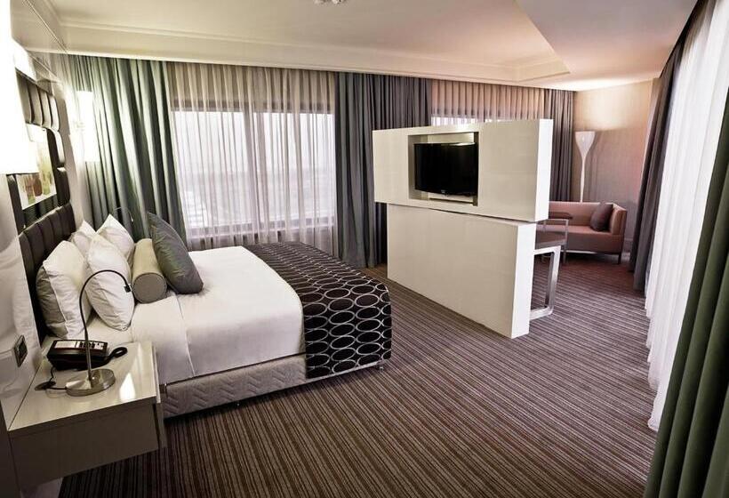 سوئیت با تخت بزرگ, Ramada Plaza By Wyndham Istanbul Tekstilkent