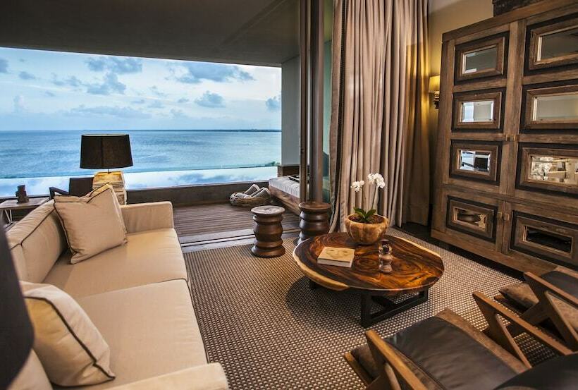 سوئیت مستر, Nizuc Resort & Spa