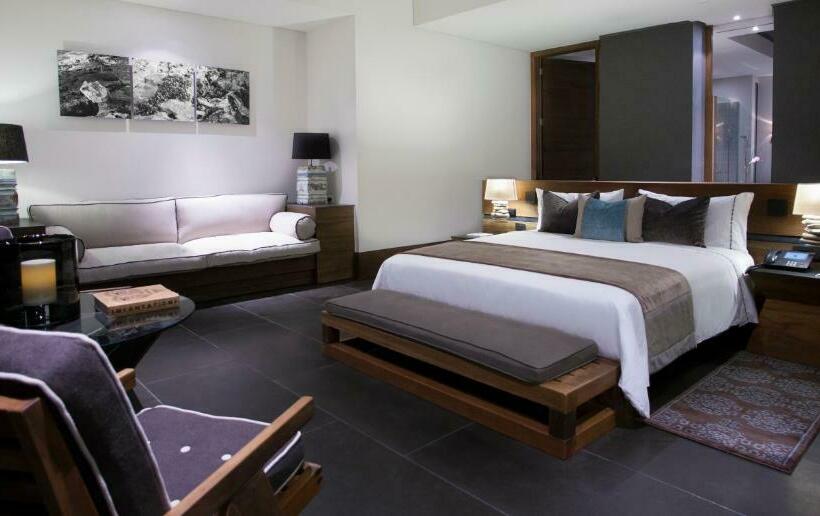 سوییت جونیور با چشم‌انداز دریا, Nizuc Resort & Spa