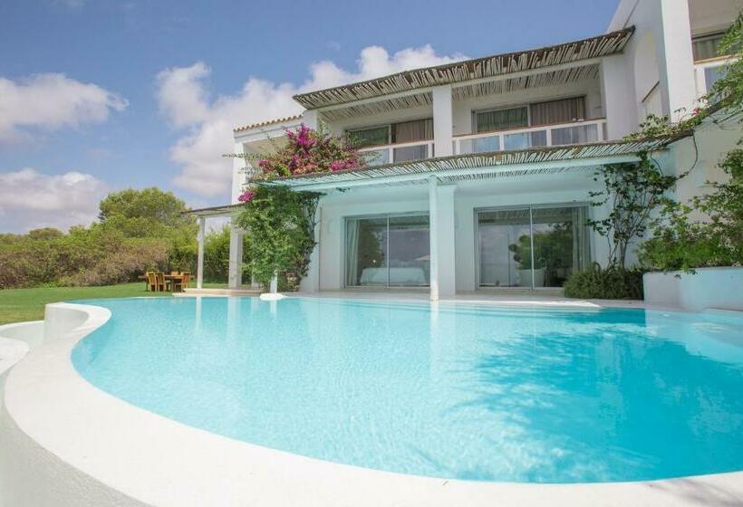 Люкс с Бассейном, Destino Pacha Ibiza