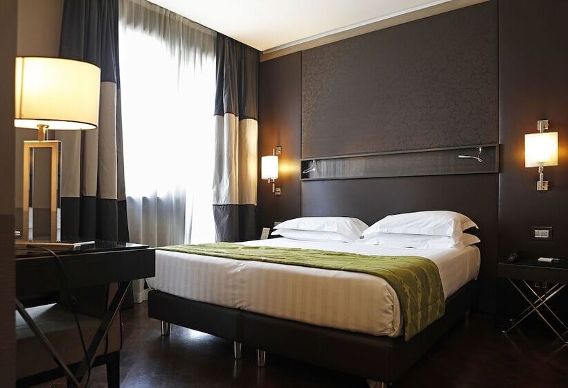 Suite Junior, Rome Times