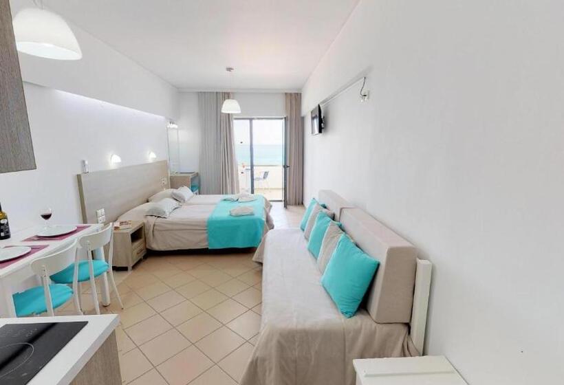 Superior Studio Sea View, Medusa Apartments