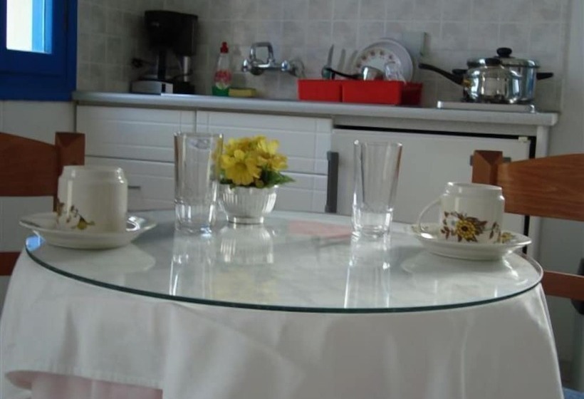 استودیوی استاندارد اینتریور, Creta Sun Hotel Studios