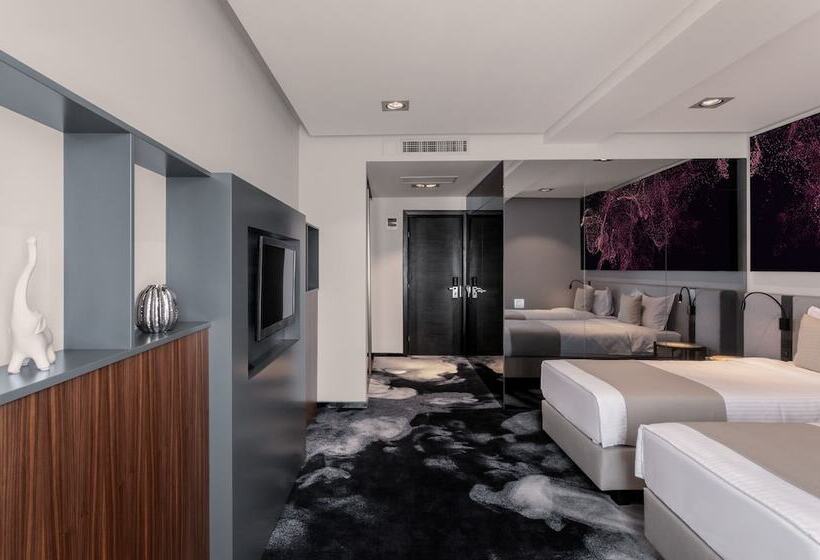 Standard Room, River Park