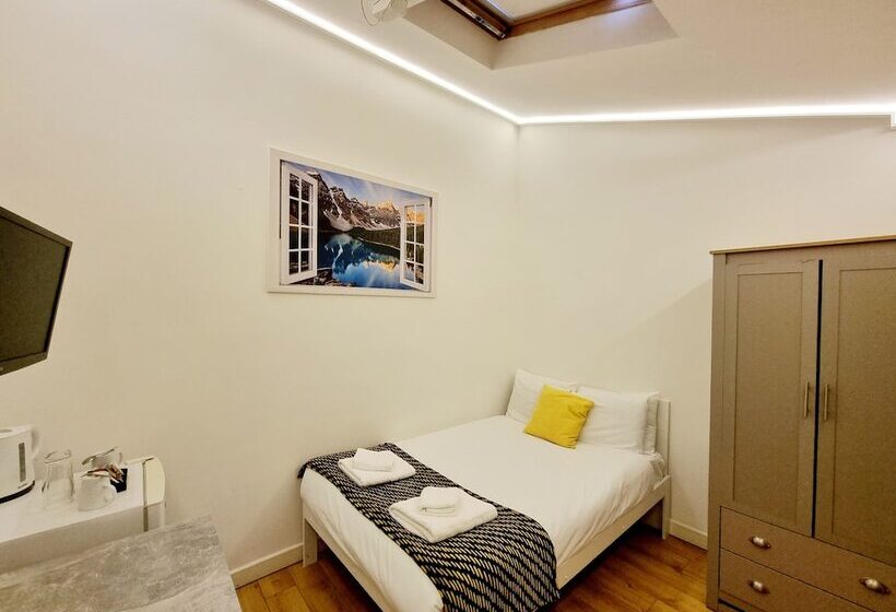Номер Стандарт Индивидуальный, London Stay Apartments