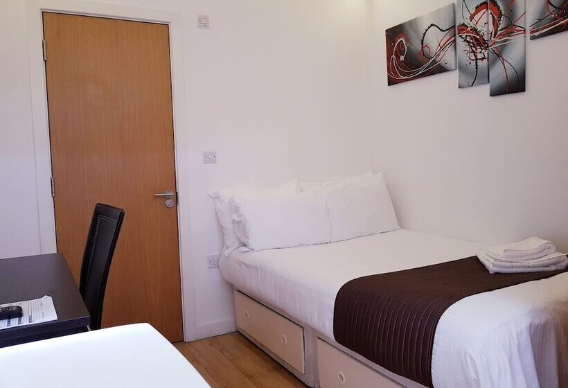 Номер Стандарт Индивидуальный, London Stay Apartments