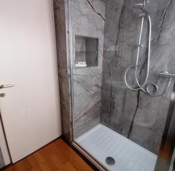اتاق استاندارد یک نفره, B&b Buon Cammino Tuscia Viterbo