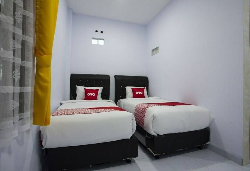 Номер Deluxe, Sopou Penginapan Rinal & Tuah By Oyo Rooms