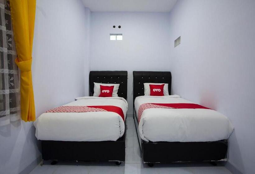 Номер Deluxe, Sopou Penginapan Rinal & Tuah By Oyo Rooms