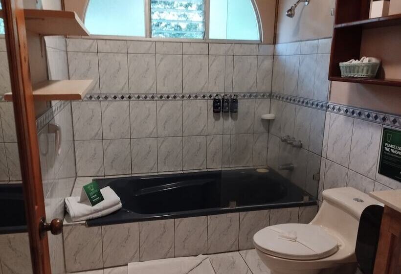 سوییت خانوادگی, Cala Lodge
