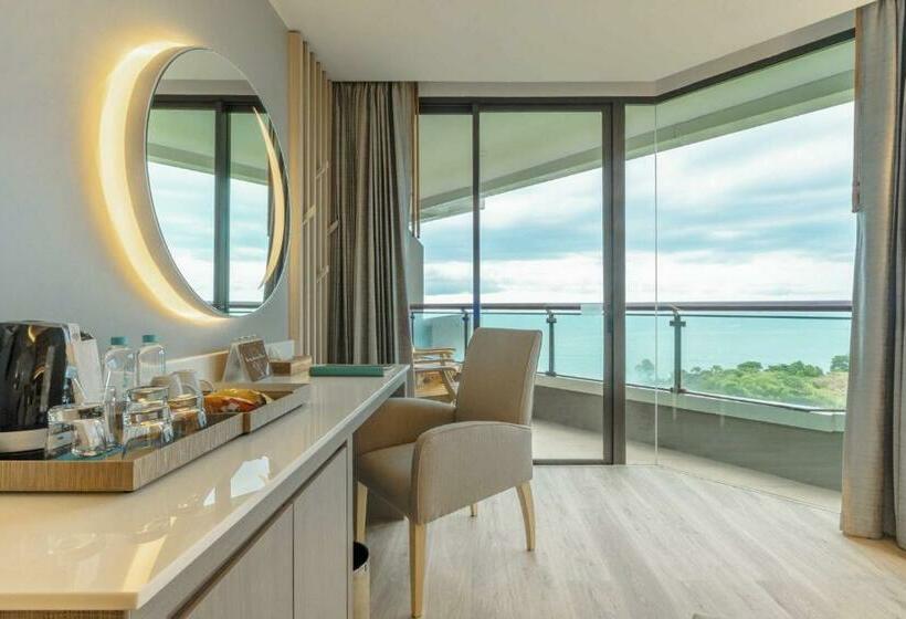 Номер Deluxe Вид на Море, Cape Dara Resort
