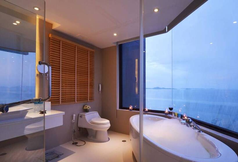 Номер Deluxe Вид на Море, Cape Dara Resort