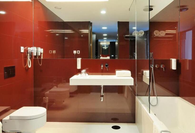 Люкс, Open Village Sports Hotel & Spa Club