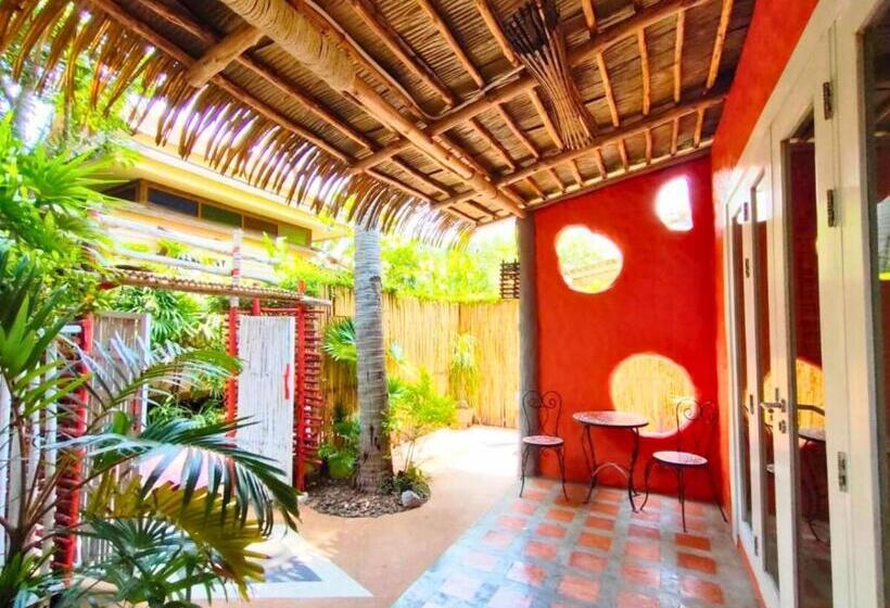 ویلای 1 خوابه با چشم‌انداز باغ, Vartika Resovilla Kuiburi Beach Resort And Villas