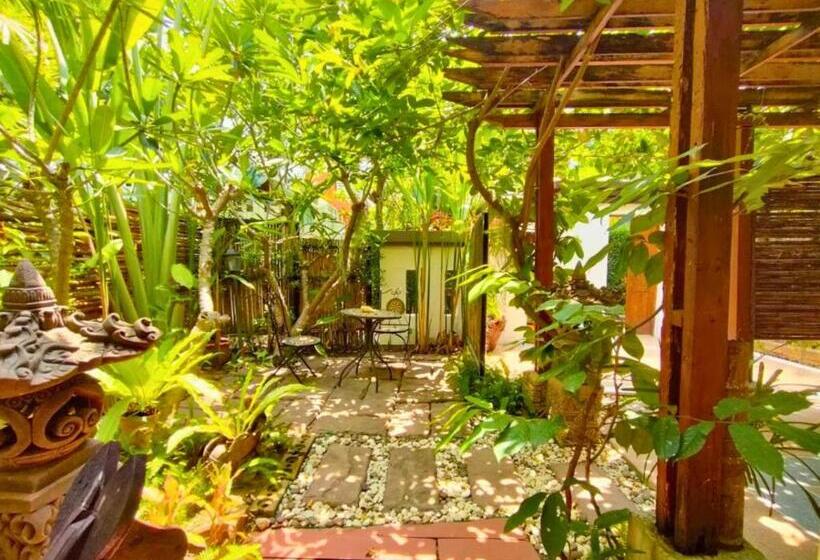 ویلای 1 خوابه با چشم‌انداز باغ, Vartika Resovilla Kuiburi Beach Resort And Villas