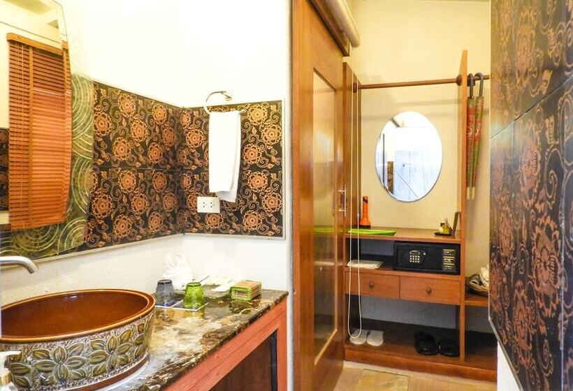 ویلای 1 خوابه, Vartika Resovilla Kuiburi Beach Resort And Villas