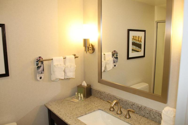 身障者適用スタンダードルーム, Holiday Inn And Suites East Peoria, An Ihg