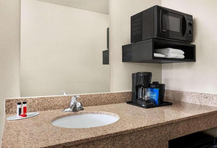 Номер Стандарт, Travelodge By Wyndham Mcalester
