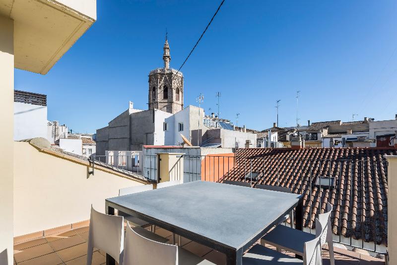 آپارتمان 1 خوابه با تراس, Mon Suites Catedral