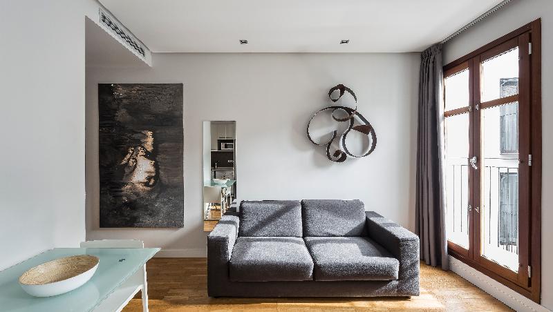 إستوديو قياسى, Mon Suites Catedral