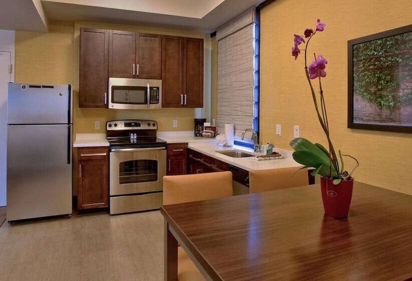 침실 2개 스위트, Residence Inn By Marriott Omaha Downtown Old Market Area