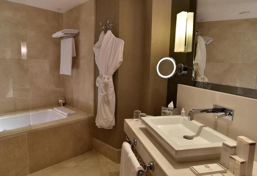 سوئیت 2 خوابه, Cvk Park Bosphorus Hotel Istanbul