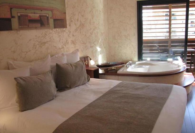 자쿠지 스위트, Ile Du Gua Suites