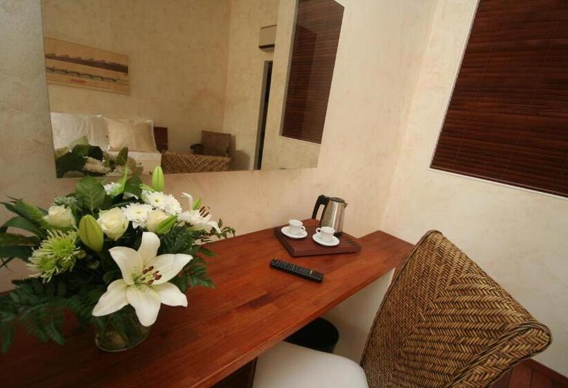 자쿠지 스위트, Ile Du Gua Suites