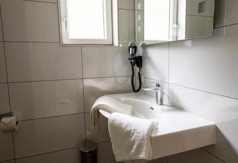 Апартаменты 2 Спальни, Gasthof Dreiländereck