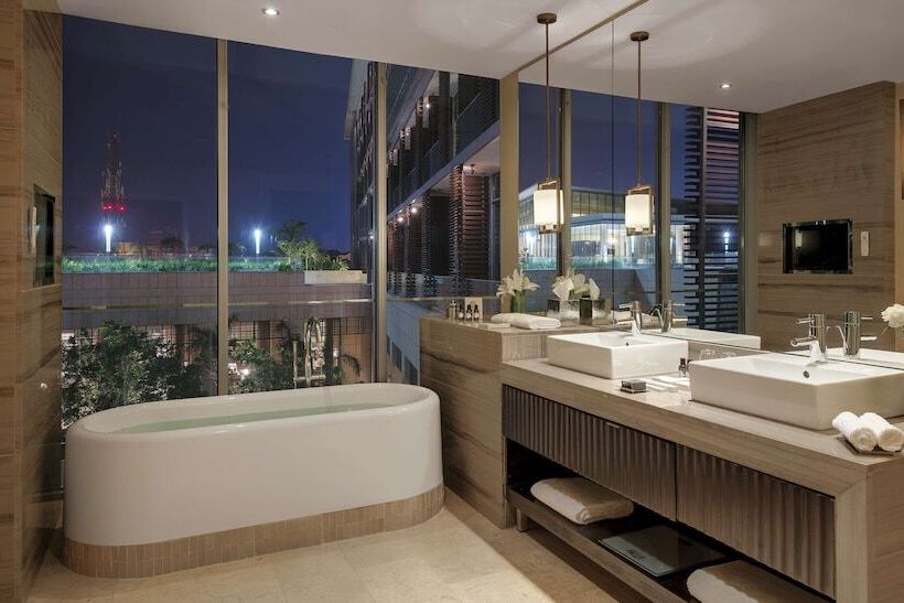 Президентский Люкс, Kempinski Hotel Gold Coast City