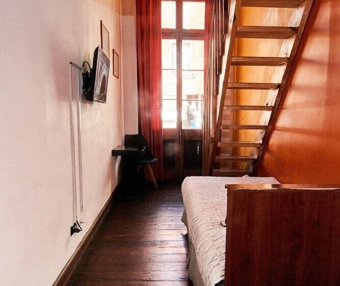 اتاق استاندارد, Maki Hostels & Suites Valparaiso