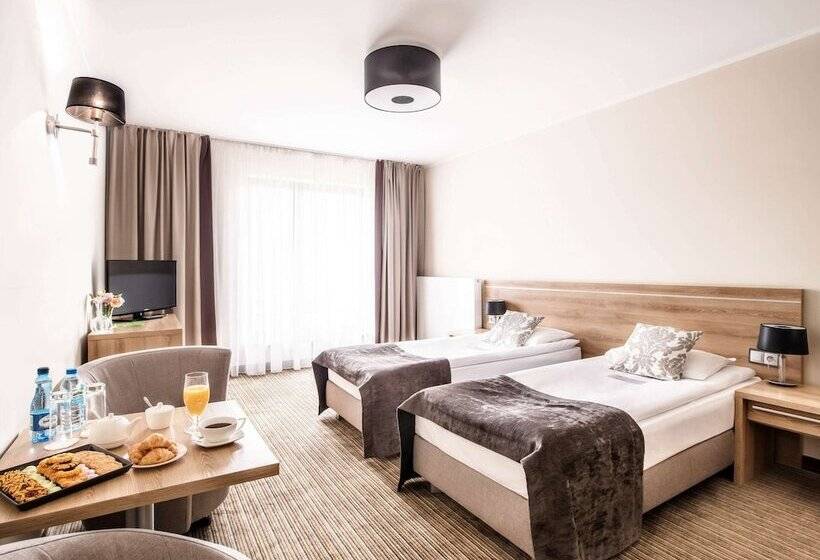 Номер Стандарт, Mercure Wiazowna Brant