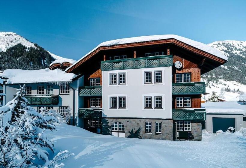 Люкс Повышенной Комфортности, Posthotel Lechtal