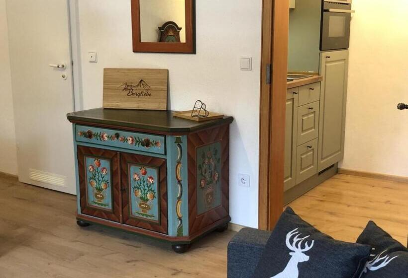 Семейное Студио, Pension Und Ferienwohnung Frech