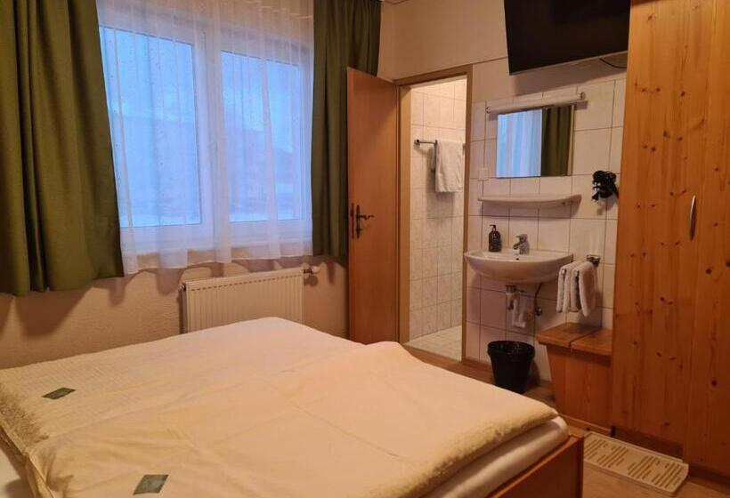 Quarto Economy, Frühstückspension Klein Und Fein