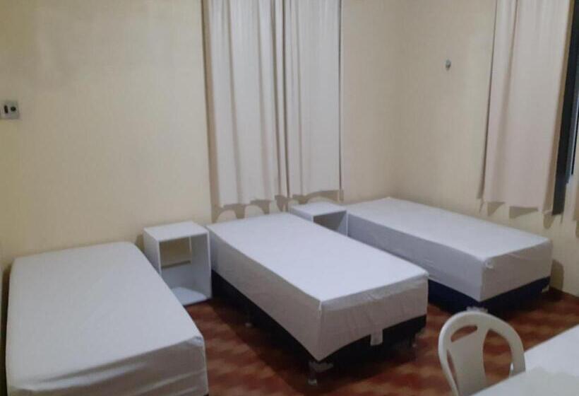 Кровать в Общей Комнате, Hostel Parquelândia