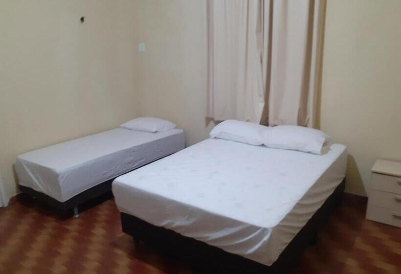 Номер Стандарт, Hostel Parquelândia