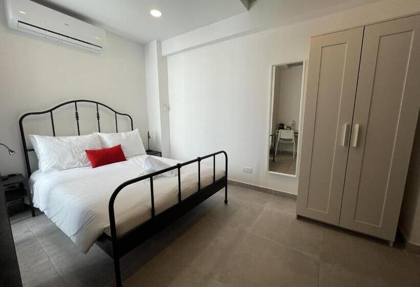 اتاق استاندارد با بالکن, Casa Leon Malta